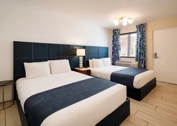 Waterside Hotel and Suites hotel thumbnail 4