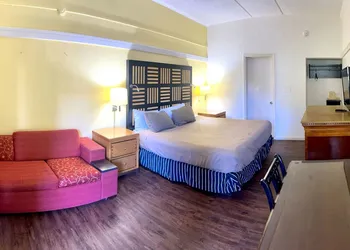 Hotel M Morgantown - WVU Area hotel thumbnail 5