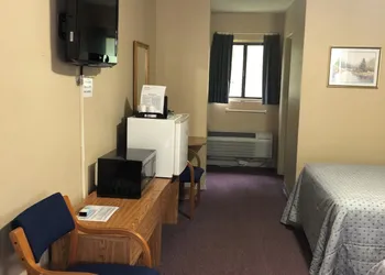 Laurel Park Inn hotel thumbnail 8