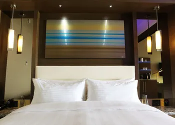 Shade Hotel Redondo Beach hotel thumbnail 4