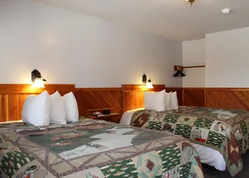 Alpine Motel hotel thumbnail 6