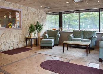 La Mirage Motor Inn hotel thumbnail 2