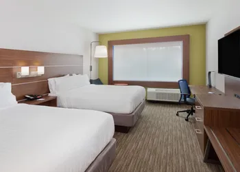 Holiday Inn Express & Suites Cartersville by IHG hotel thumbnail 3