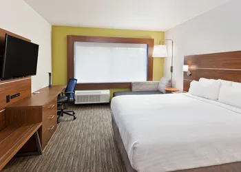 Holiday Inn Express & Suites Cartersville by IHG hotel thumbnail 4