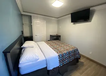 Sands Inn hotel thumbnail 5