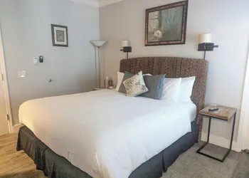 Capitola Hotel hotel thumbnail 8