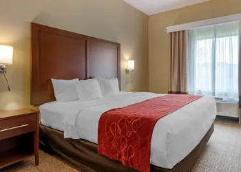 Comfort Suites Billings hotel thumbnail 8