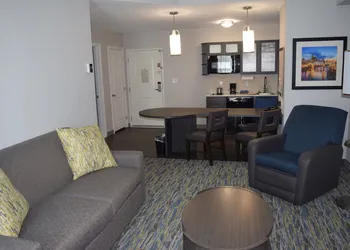 Candlewood Suites Nashville - Metro Center by IHG hotel thumbnail 7