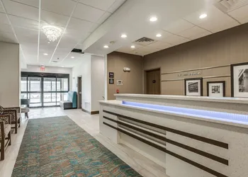 Hampton Inn & Suites North Dallas Central Expy hotel thumbnail 4
