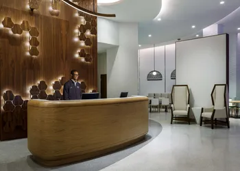 Hampton Inn & Suites Santa Monica hotel thumbnail 6