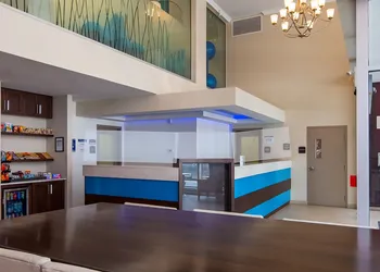 Best Western Plus Hotel Montreal hotel thumbnail 6