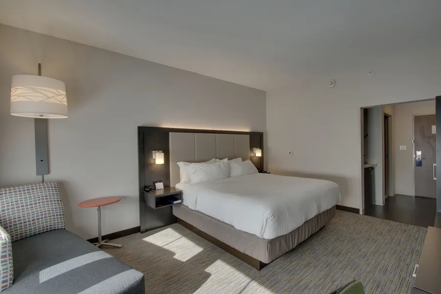 Holiday Inn Express & Suites Charleston NE Mt Pleasant US17 by IHG hotel detail image 2