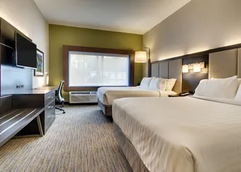 Holiday Inn Express & Suites Charleston NE Mt Pleasant US17 by IHG hotel thumbnail 5