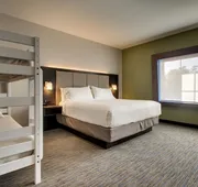 Holiday Inn Express & Suites Charleston NE Mt Pleasant US17 by IHG hotel detail image 7