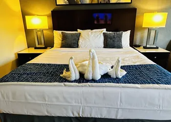 Sierra Inn hotel thumbnail 2