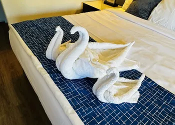 Sierra Inn hotel thumbnail 3