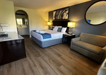 Sierra Inn hotel thumbnail 4