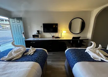 Sierra Inn hotel thumbnail 5
