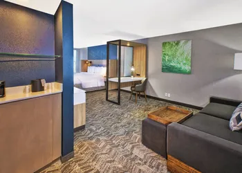 SpringHill Suites by Marriott St. Joseph Benton Harbor hotel thumbnail 7
