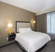 Hampton Inn & Suites Minneapolis University Area hotel detail image 7