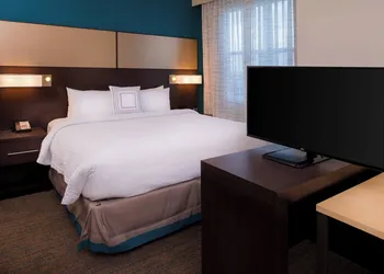 Residence Inn by Marriott Miami West / FL Turnpike hotel thumbnail 8