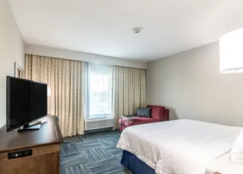 Hampton Inn Oklahoma City Northeast hotel thumbnail 5