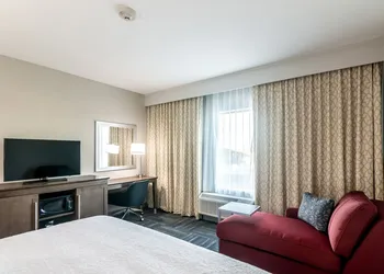 Hampton Inn Oklahoma City Northeast hotel thumbnail 6