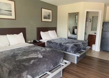 Paris Extended Stay Suites hotel thumbnail 4