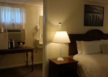Moseley Cottage Inn & Town Motel hotel thumbnail 5