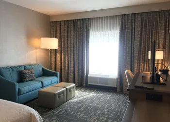 Hampton Inn & Suites Dallas-The Colony, TX hotel thumbnail 8