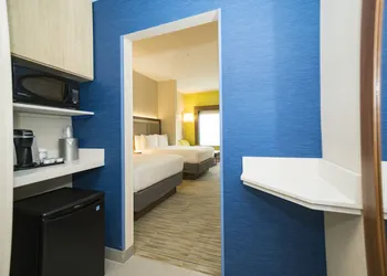 Holiday Inn Express & Suites Southaven Central - Memphis by IHG hotel thumbnail 4