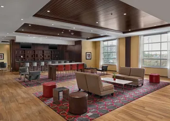 Four Points By Sheraton Sherwood Park hotel thumbnail 2
