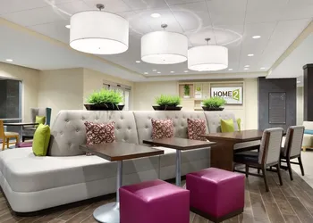 Home2 Suites by Hilton Middletown hotel thumbnail 3