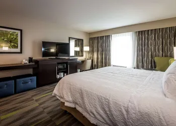 Hampton Inn & Suites Hammond hotel thumbnail 5
