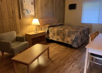 Greenview Motel and RV Park hotel thumbnail 5