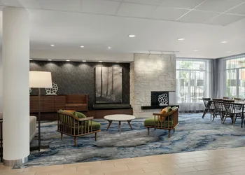 Fairfield Inn & Suites Cincinnati Uptown/University Area hotel thumbnail 2