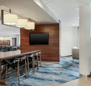 Fairfield Inn & Suites Cincinnati Uptown/University Area hotel detail image 3