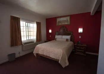 A Nights Inn hotel thumbnail 6