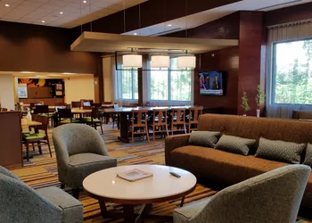 Fairfield Inn & Suites Springfield Holyoke hotel thumbnail 4