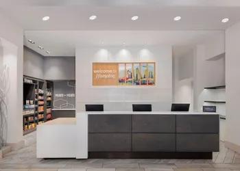 Hampton Inn & Suites Tampa Airport Avion Park Westshore hotel thumbnail 3