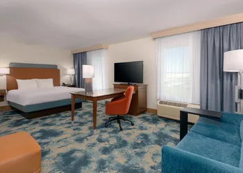 Hampton Inn & Suites Tampa Airport Avion Park Westshore hotel thumbnail 7