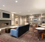 Homewood Suites by Hilton Chicago West Loop Fulton Mkt Area hotel detail image 3