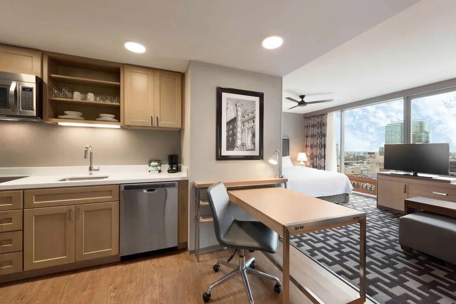 Homewood Suites by Hilton Chicago West Loop Fulton Mkt Area hotel detail image 6