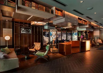 Hotel EMC2, Autograph Collection hotel thumbnail 2