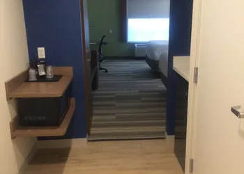 Holiday Inn Express & Suites Ithaca by IHG hotel thumbnail 4
