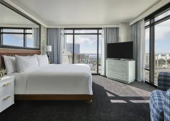 Pendry San Diego hotel thumbnail 7