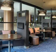 Courtyard by Marriott Redwood City hotel detail image 3
