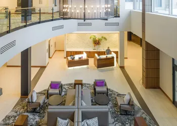 Embassy Suites by Hilton Berkeley Heights hotel thumbnail 2