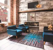 La Quinta Inn & Suites by Wyndham Baltimore Downtown hotel detail image 3