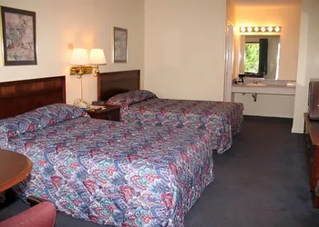 Quality Inn Toccoa hotel thumbnail 2